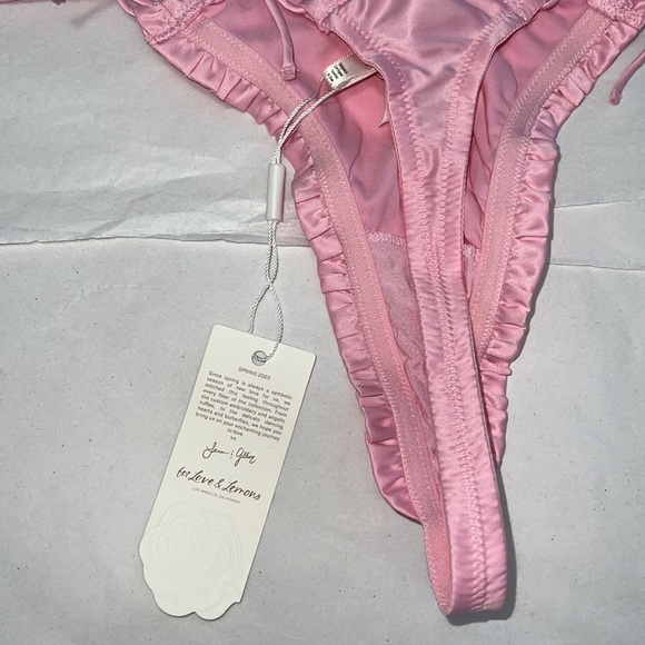 (XL) FOR LOVE & LEMONS
Everyday Thong Panty - Picture 8 of 14